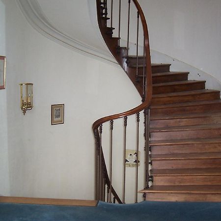 Chateau Champigny Bed & Breakfast Maillet  Eksteriør bilde