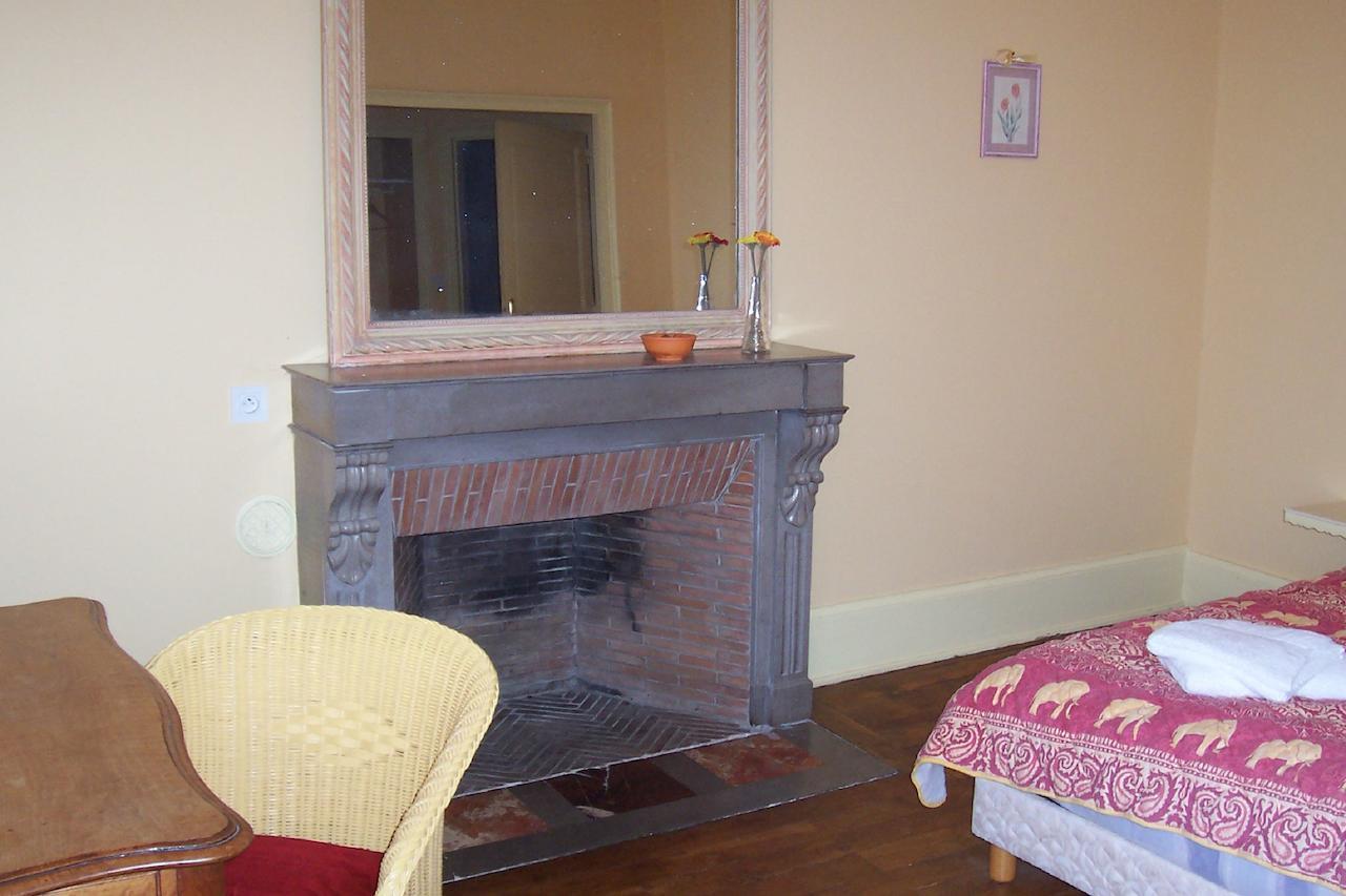 Chateau Champigny Bed & Breakfast Maillet  Rom bilde